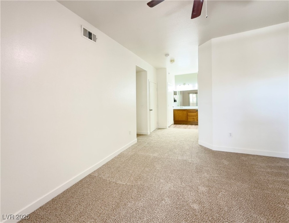 3400 Cabana Drive 2041 Property Photo 33