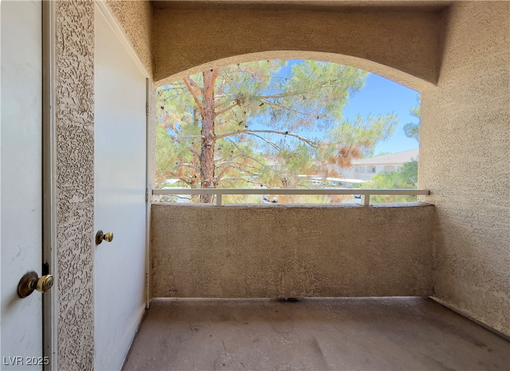 3400 Cabana Drive 2041 Property Photo 39