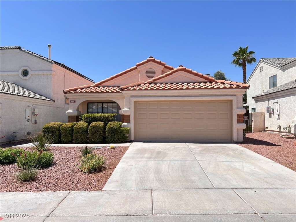 2698360 Property Photo 1