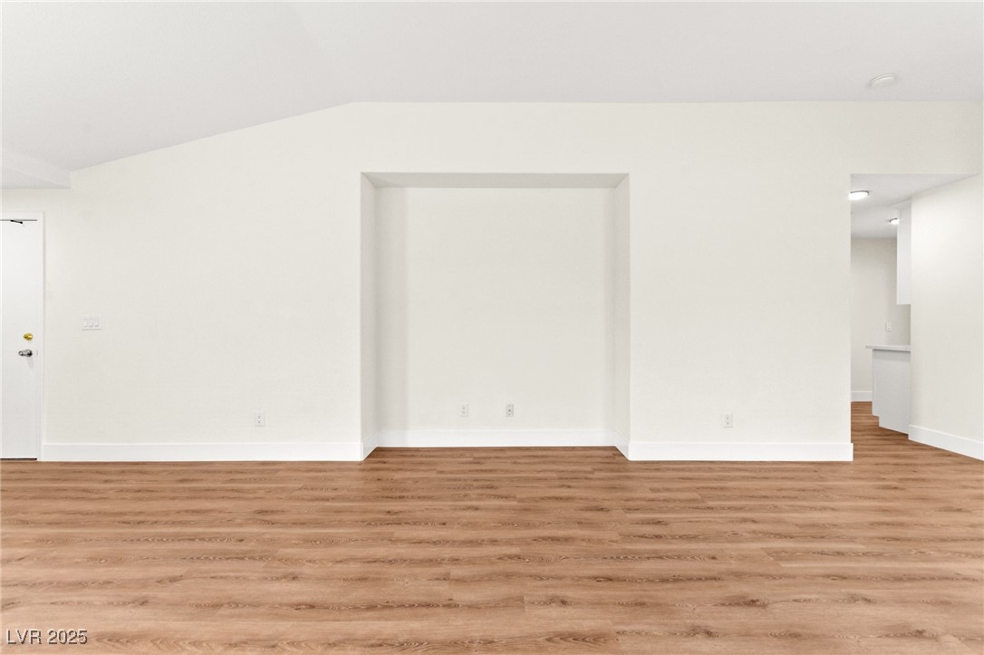 5680 Scottyboy Drive Property Photo 20
