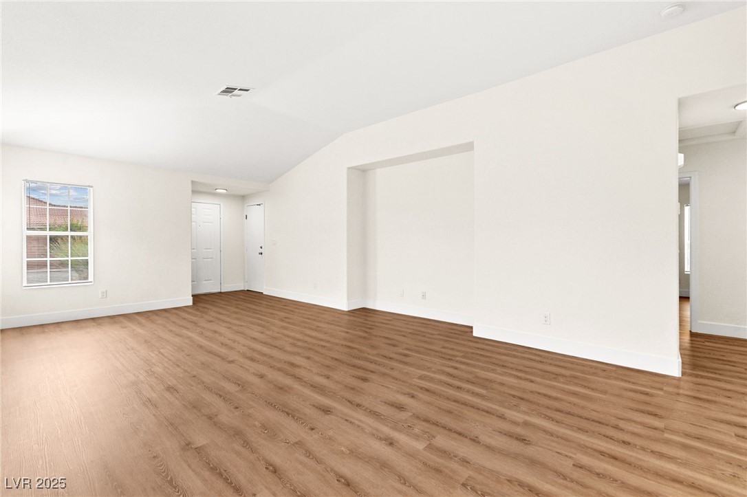5680 Scottyboy Drive Property Photo 21