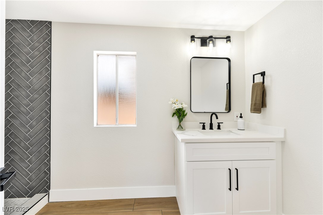 3501 Pinon Peak Drive Property Photo 27