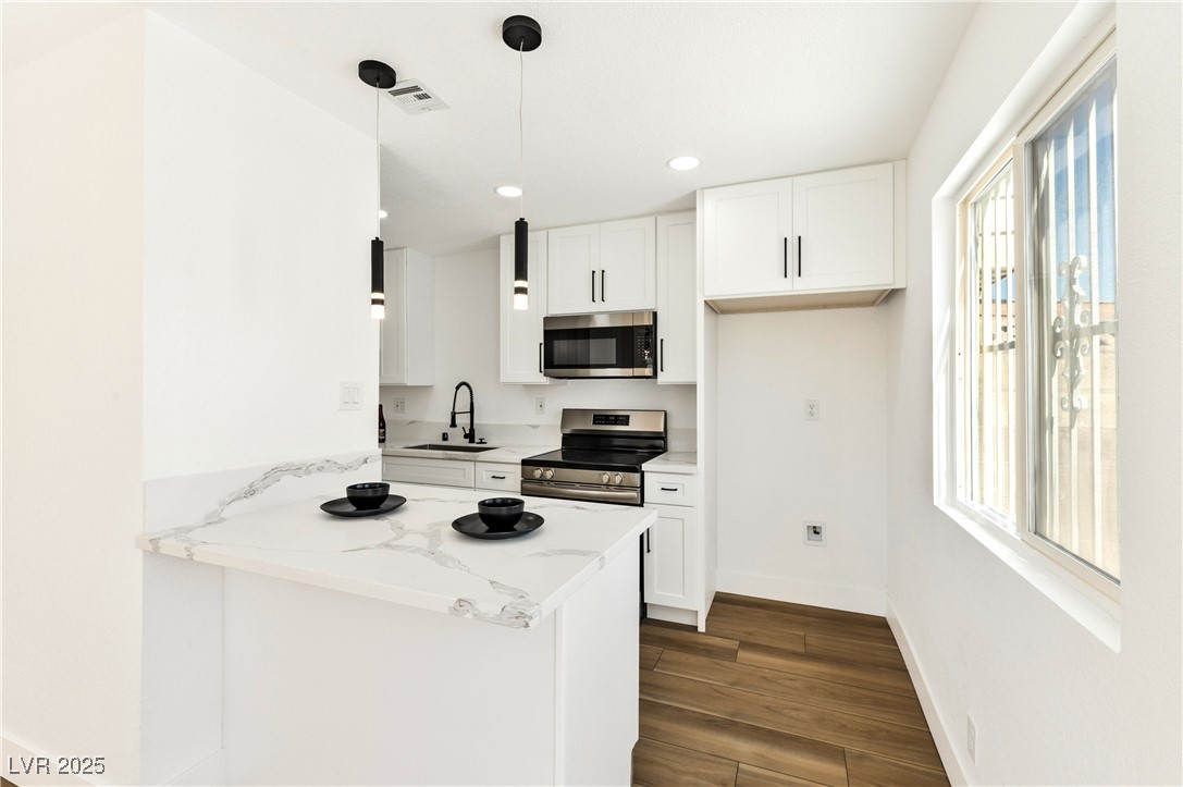 5078 Mountain Vista Street Property Photo 6