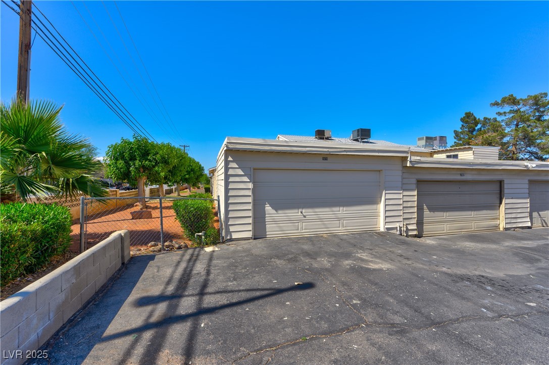 5078 Mountain Vista Street Property Photo 21
