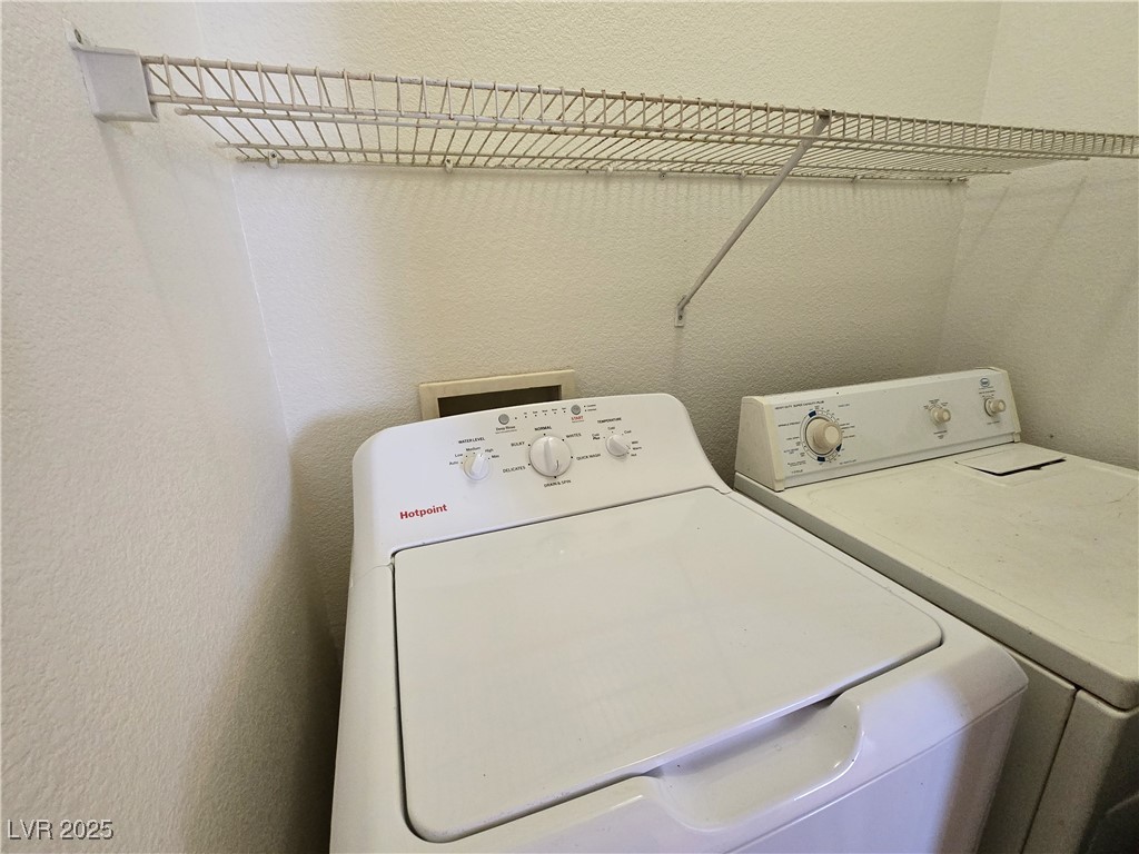 4005 Pepper Thorn Avenue 201 Property Photo 14