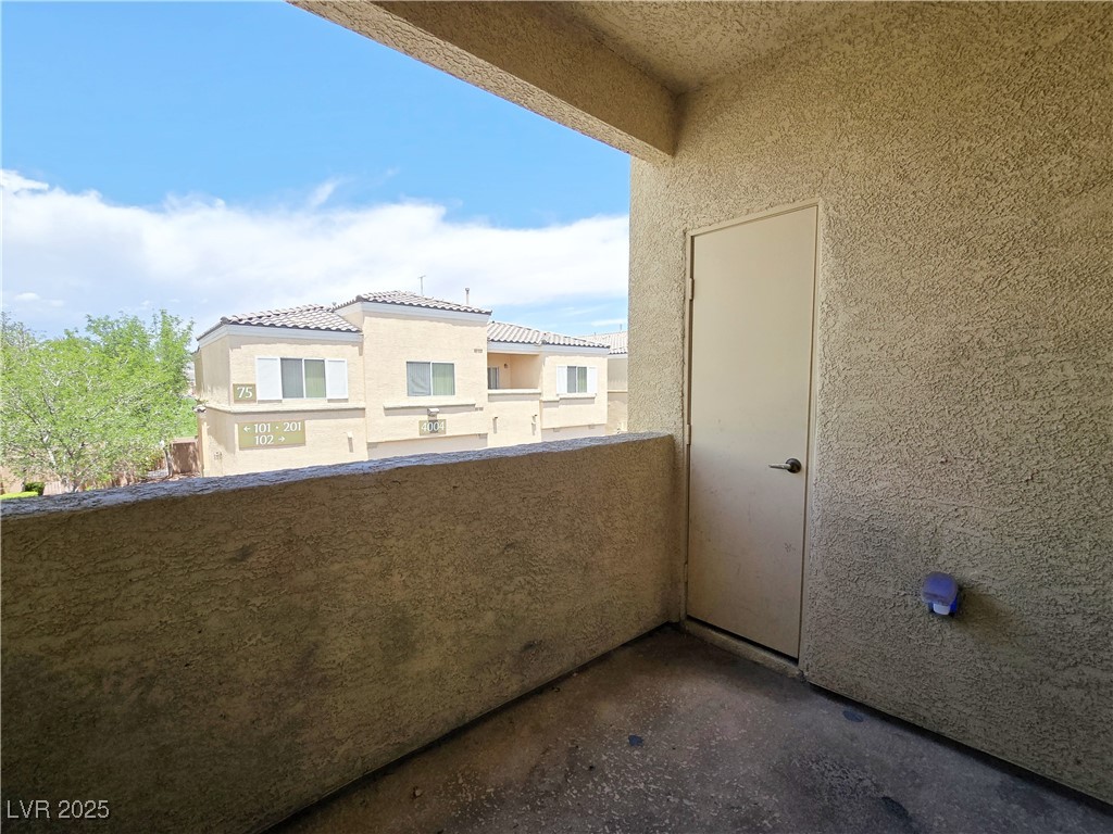 4005 Pepper Thorn Avenue 201 Property Photo 25