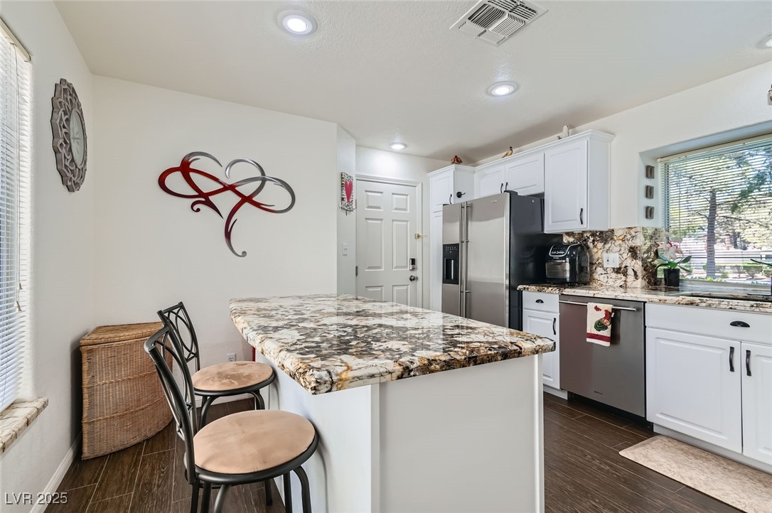 7068 Bright Springs Court Property Photo 10