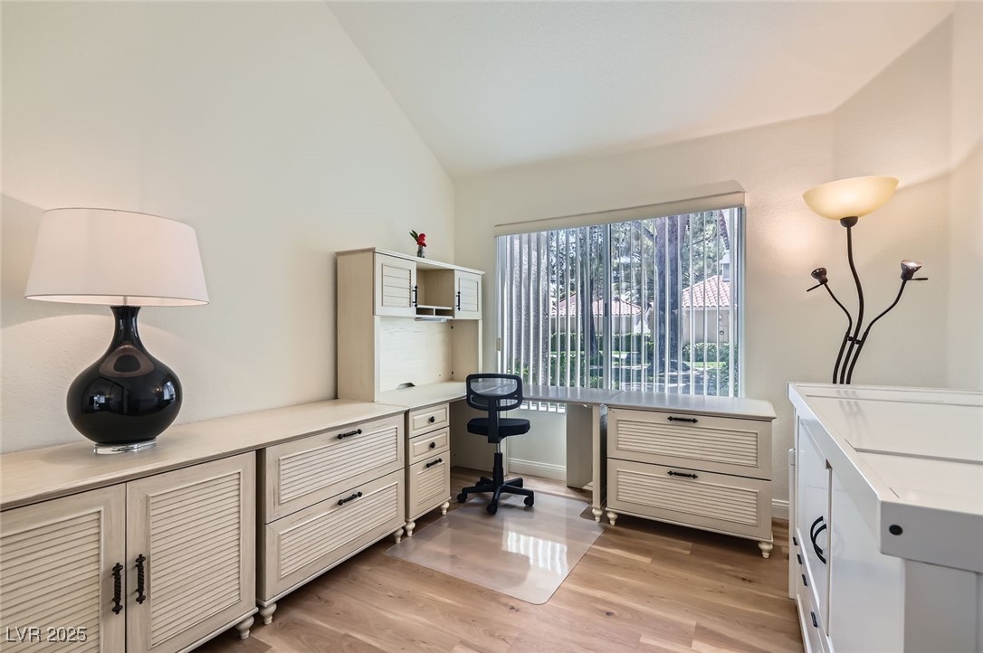 7068 Bright Springs Court Property Photo 19