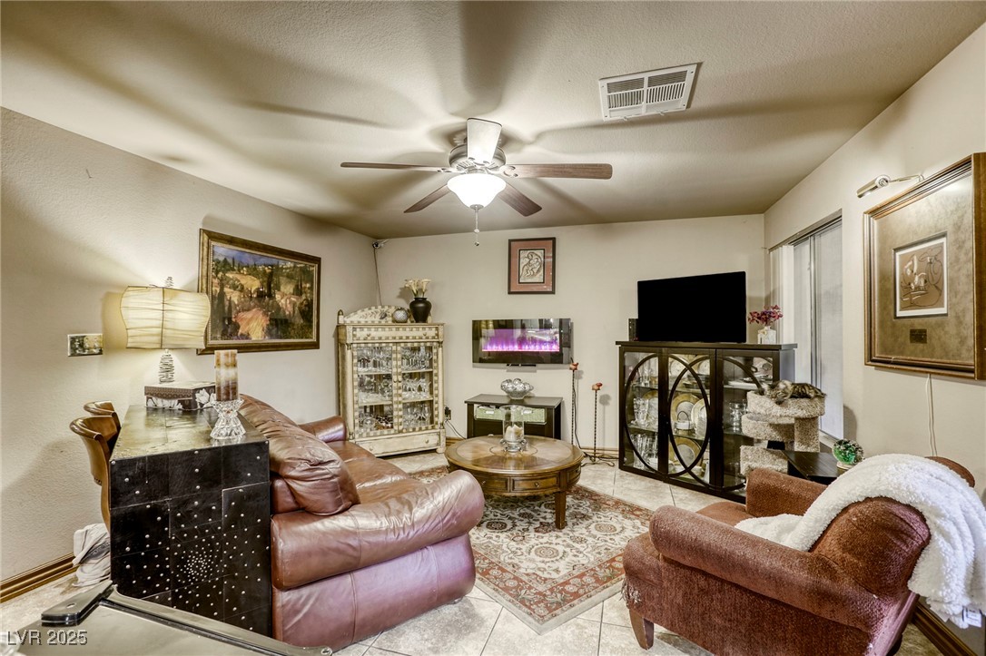7721 Beach Falls Court Property Photo 21