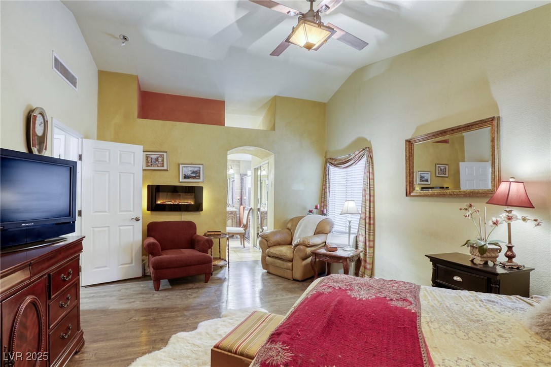 7721 Beach Falls Court Property Photo 27
