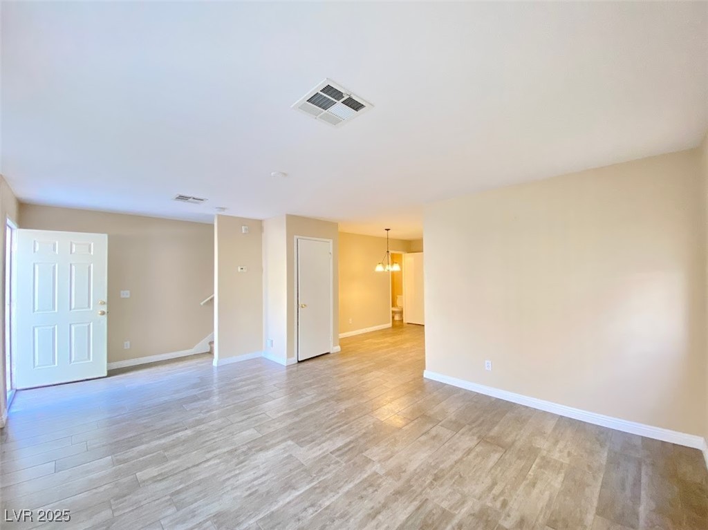 5266 Souvenir Lane Property Photo 8