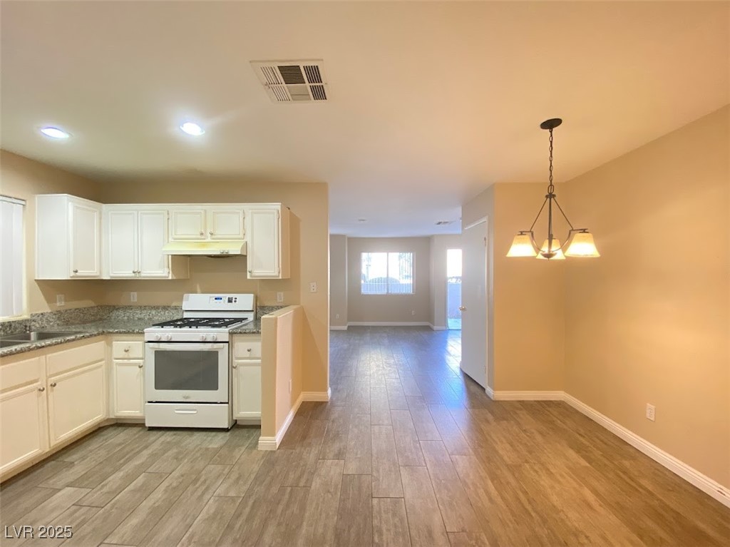 5266 Souvenir Lane Property Photo 13