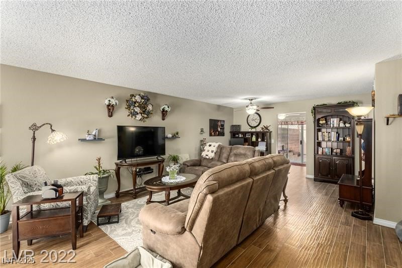 3393 Narod Street Property Photo 4