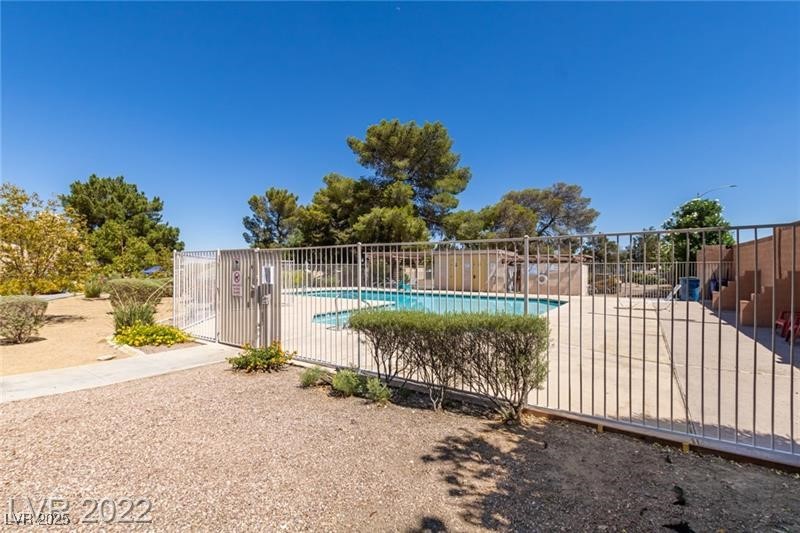 3393 Narod Street Property Photo 26