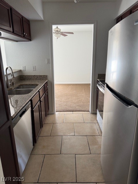 793 Oakmont Avenue 202 Property Photo 6