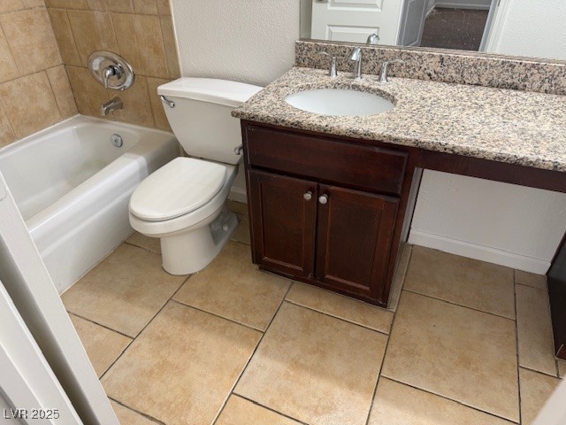 793 Oakmont Avenue 202 Property Photo 9