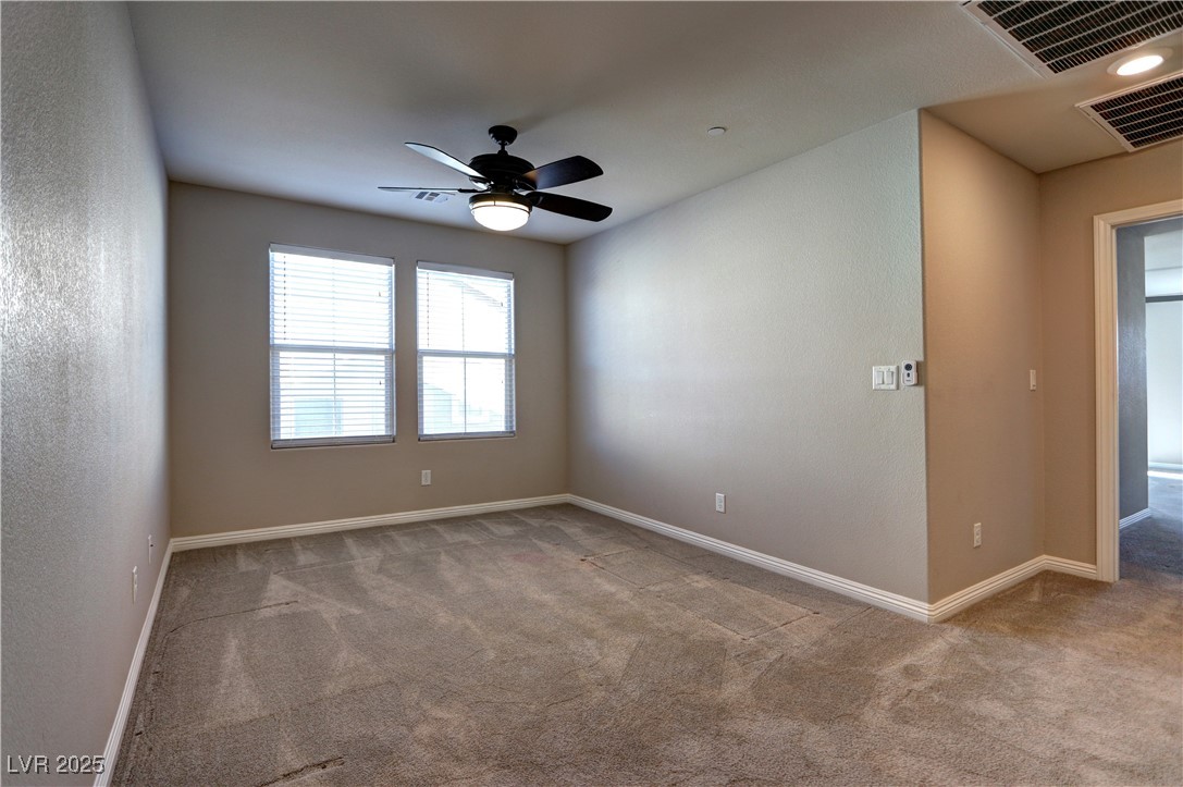 2865 Tanager Hill Street Property Photo 9