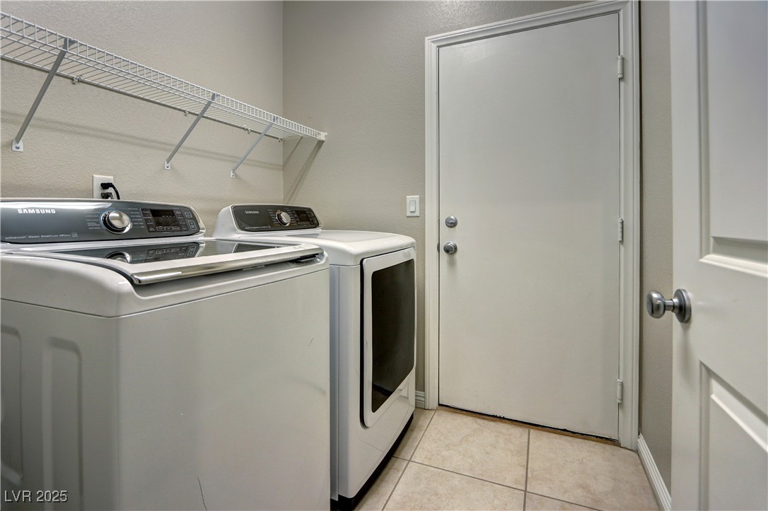 2865 Tanager Hill Street Property Photo 18