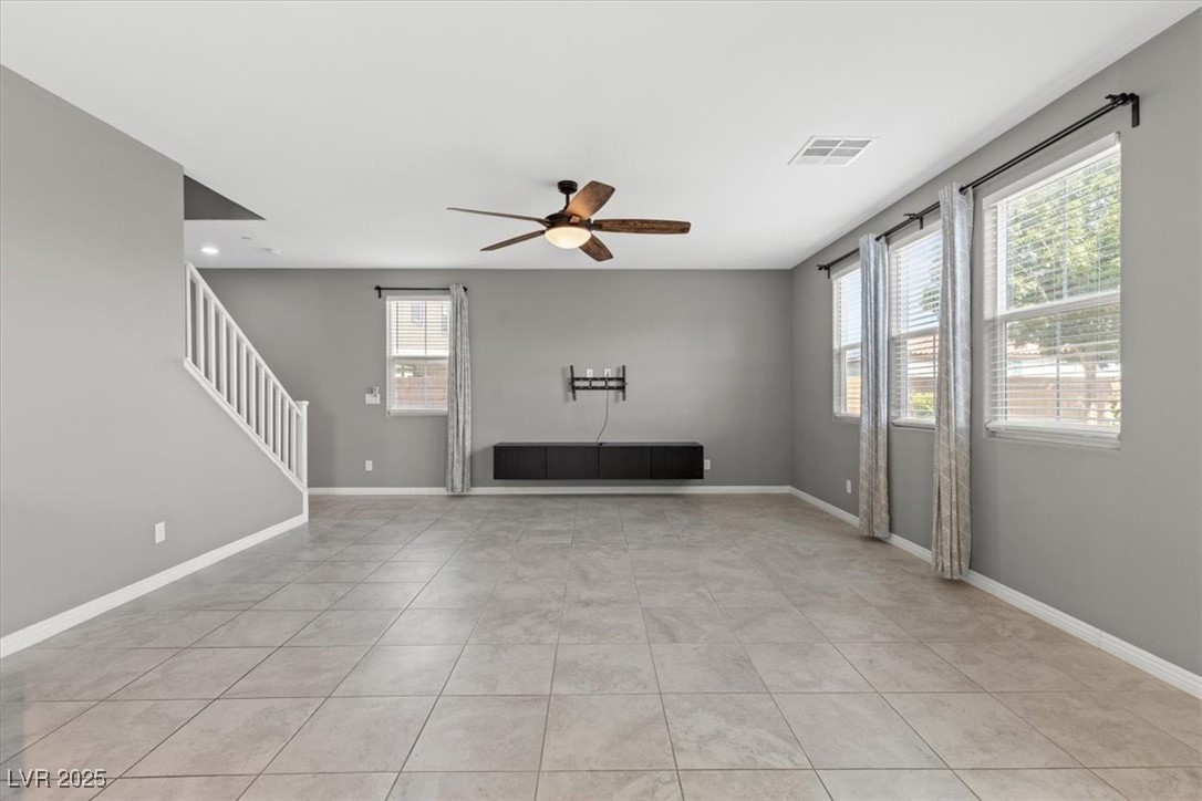 1404 Thurlow Court Property Photo 12