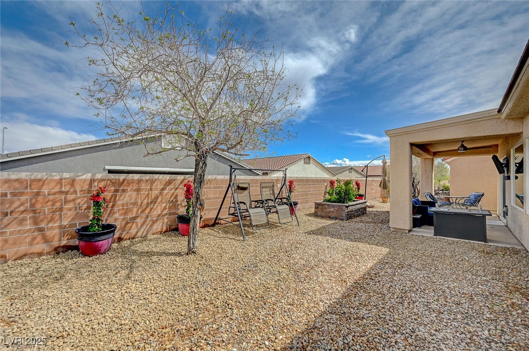 7460 Chaffinch Street Property Photo 41