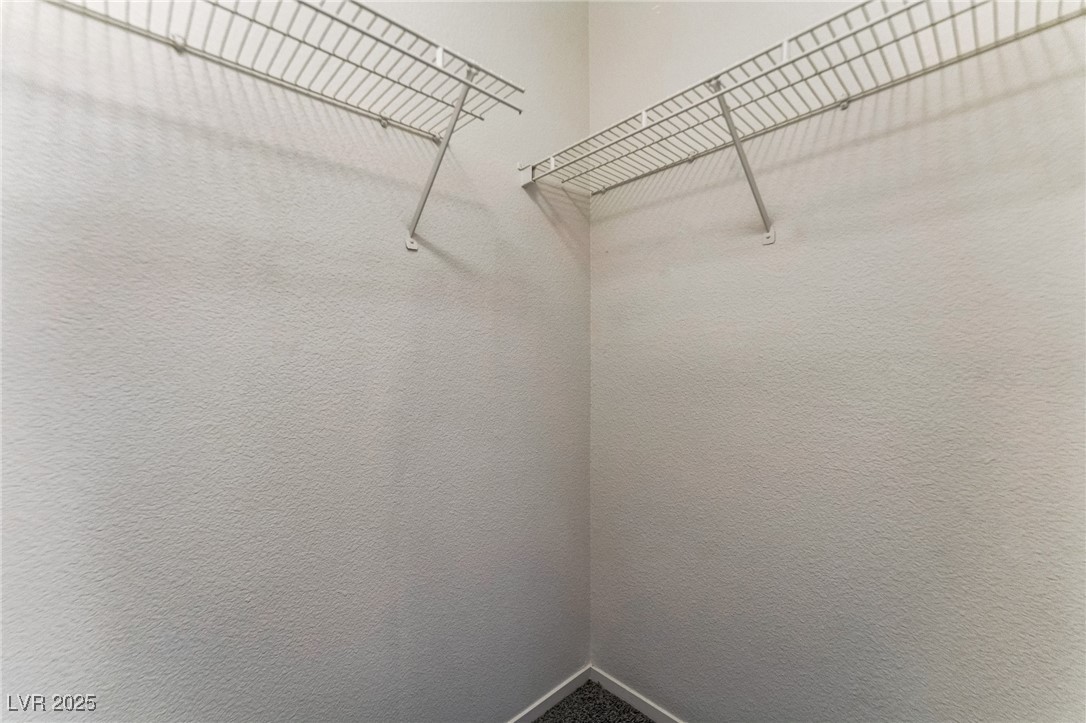3335 Sutters Fort Street Property Photo 8