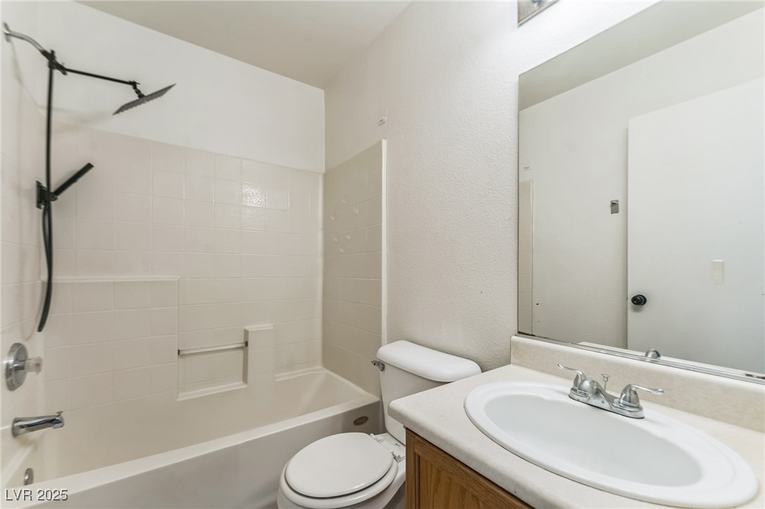 3335 Sutters Fort Street Property Photo 11