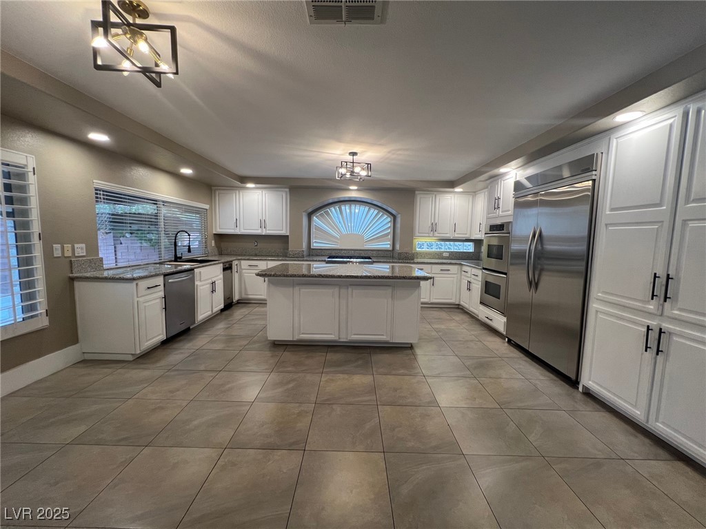 7579 Belgian Lion Street Property Photo 21
