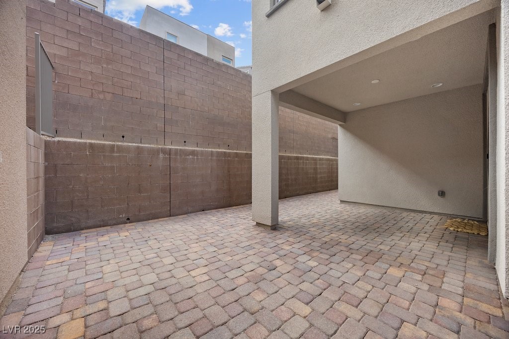 635 Pyrite Will Street Property Photo 34