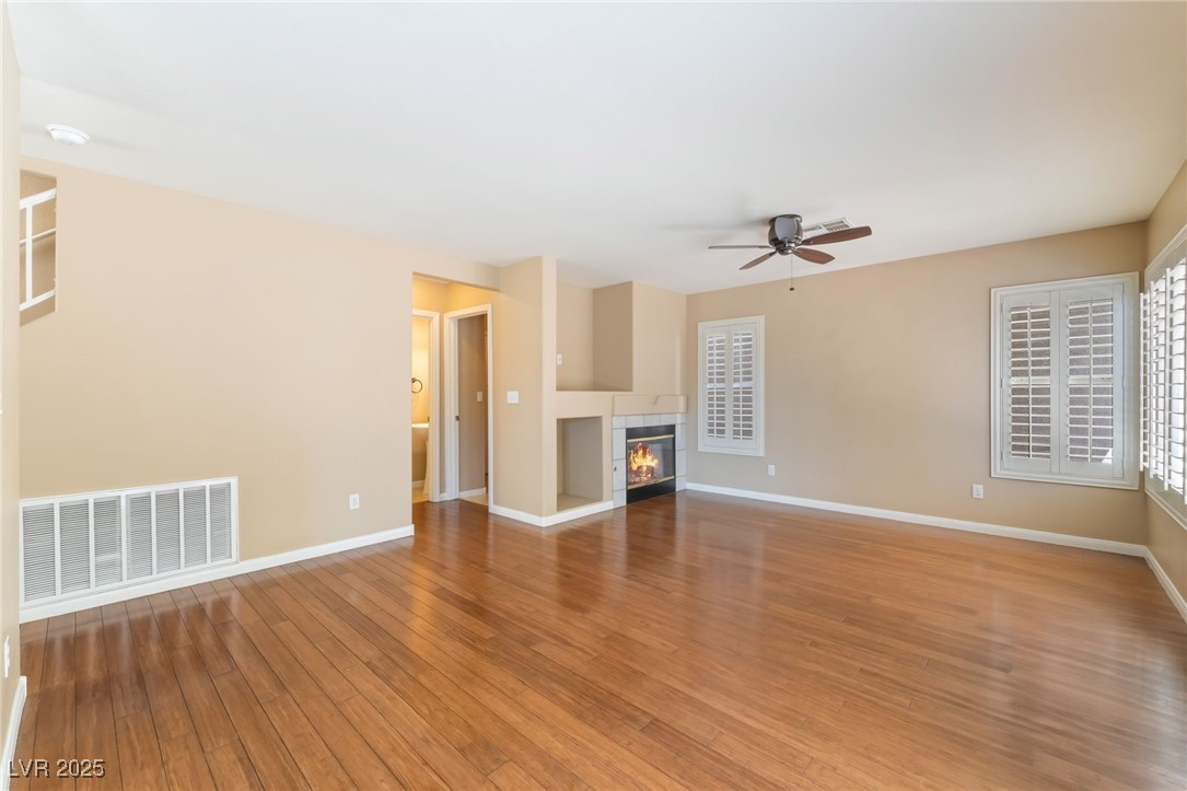 10204 Waseca Avenue Property Photo 9