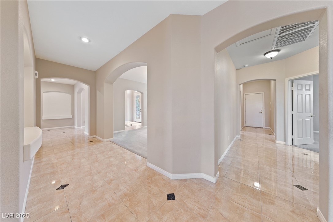 9208 Brilliant Ore Drive Property Photo 5