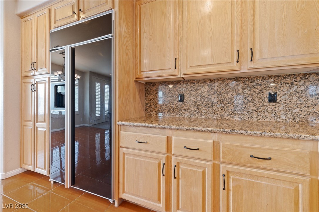 9208 Brilliant Ore Drive Property Photo 11