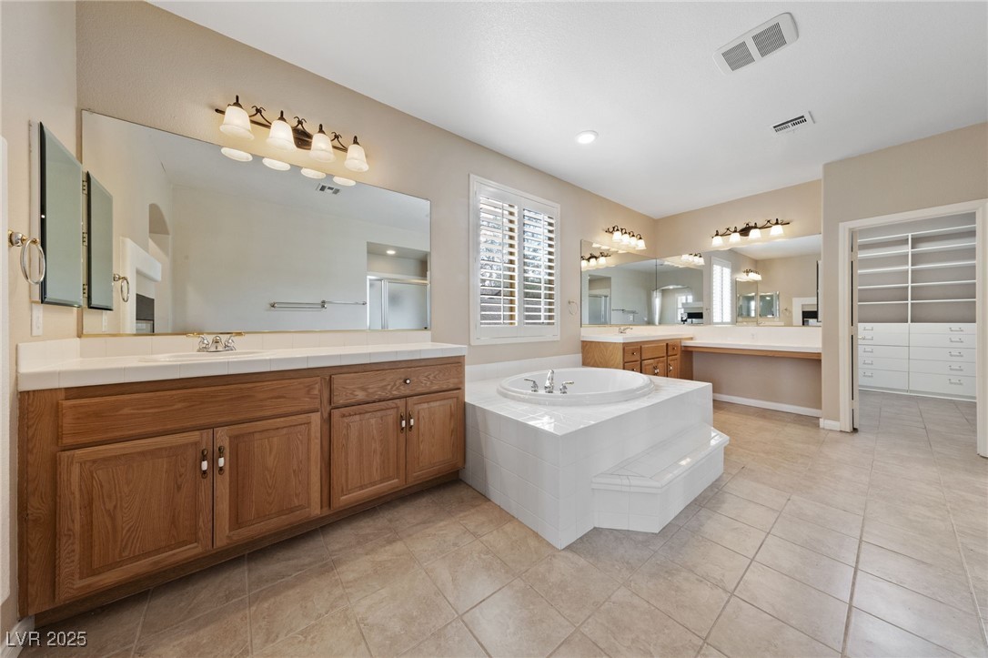 9208 Brilliant Ore Drive Property Photo 31