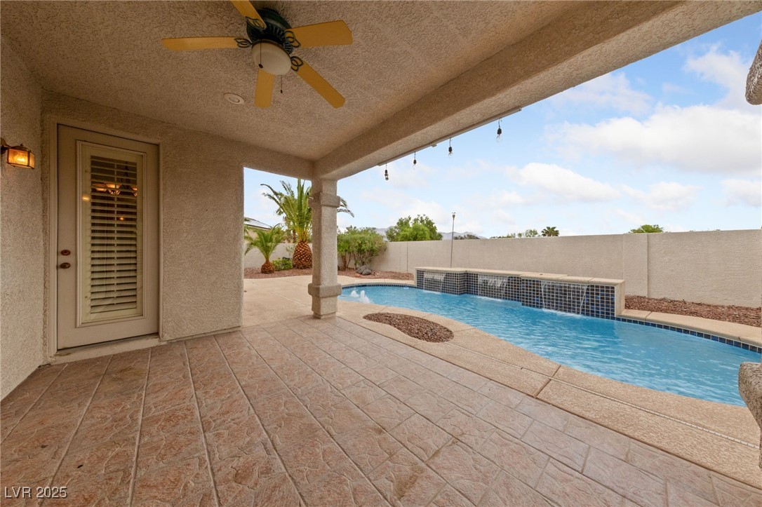 9208 Brilliant Ore Drive Property Photo 34