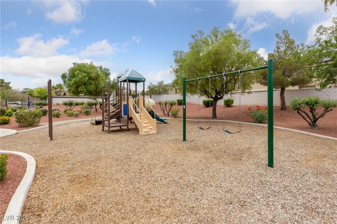 9208 Brilliant Ore Drive Property Photo 40