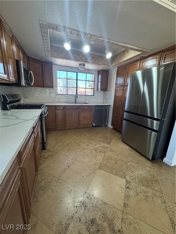 7105 Sixshooter Drive Property Photo 4