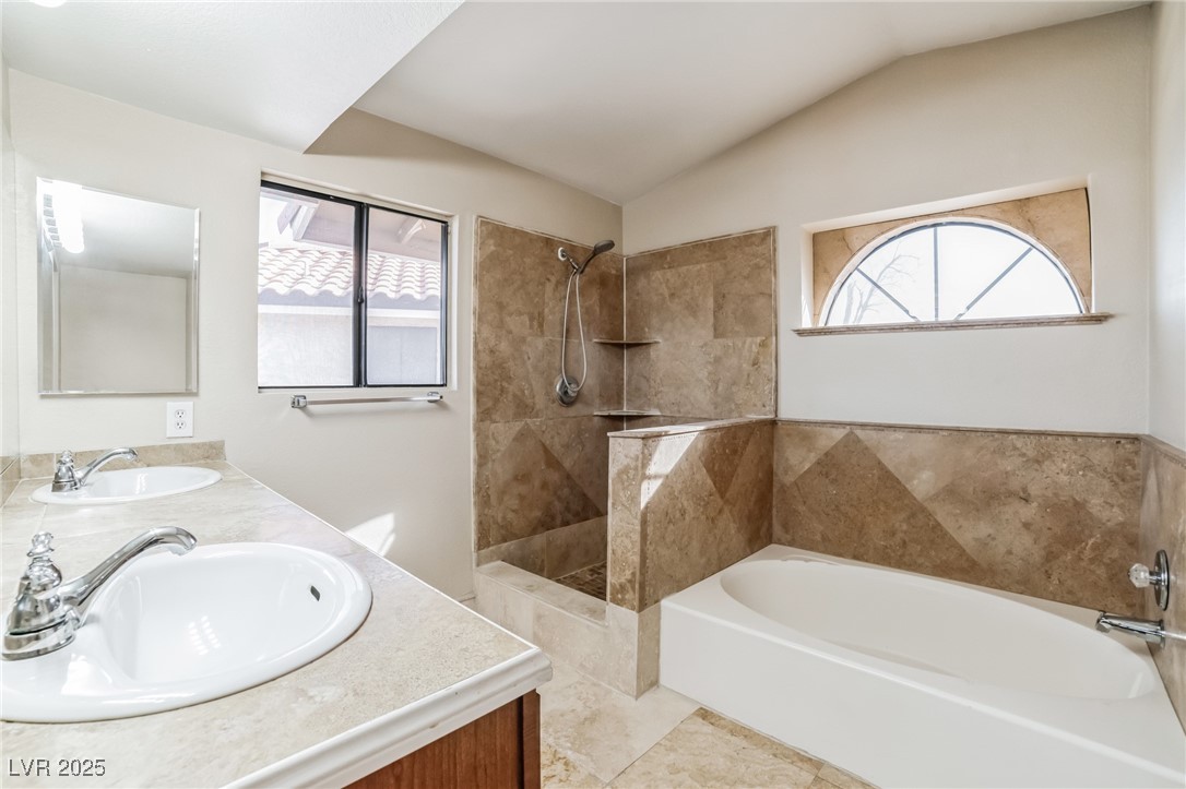 7105 Sixshooter Drive Property Photo 12