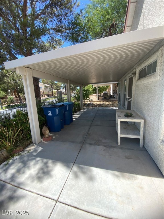 5005 Glenarden Drive Property Photo 37