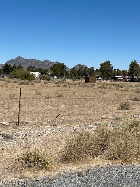 831 South Ford Loop Property Photo 11