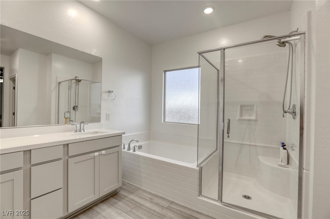 2807 Lindsey Springs Street Property Photo 24