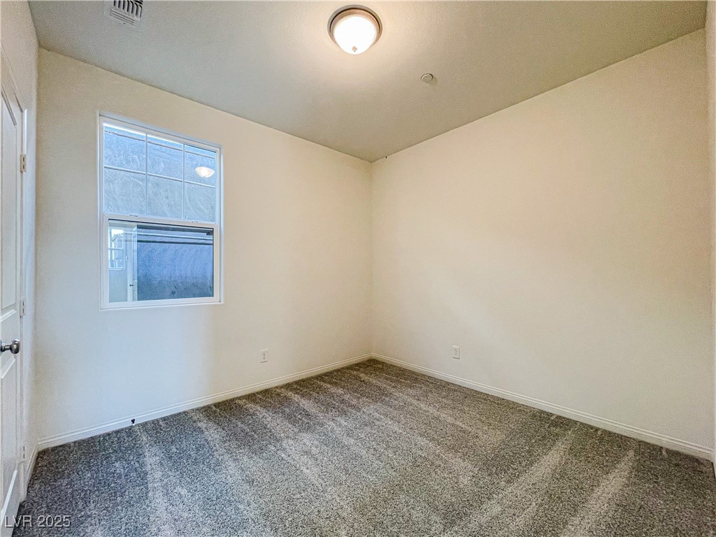 3212 Segesta Avenue Property Photo 5