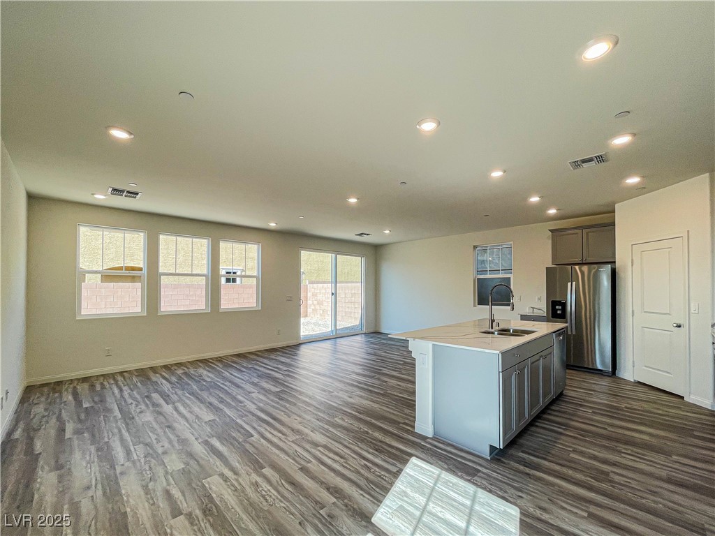 3212 Segesta Avenue Property Photo 7