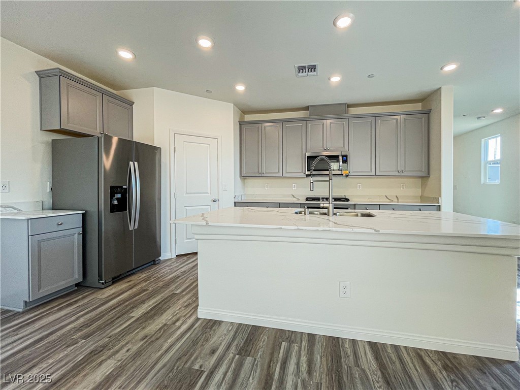 3212 Segesta Avenue Property Photo 12