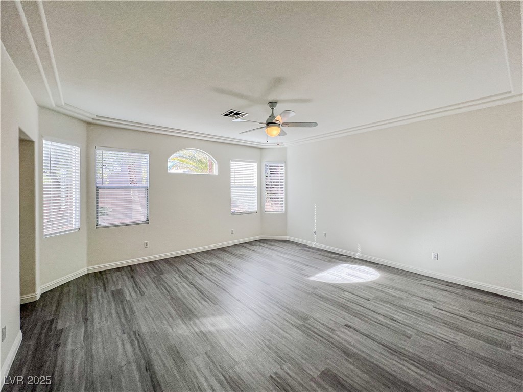 9775 Gallo Drive Property Photo 14