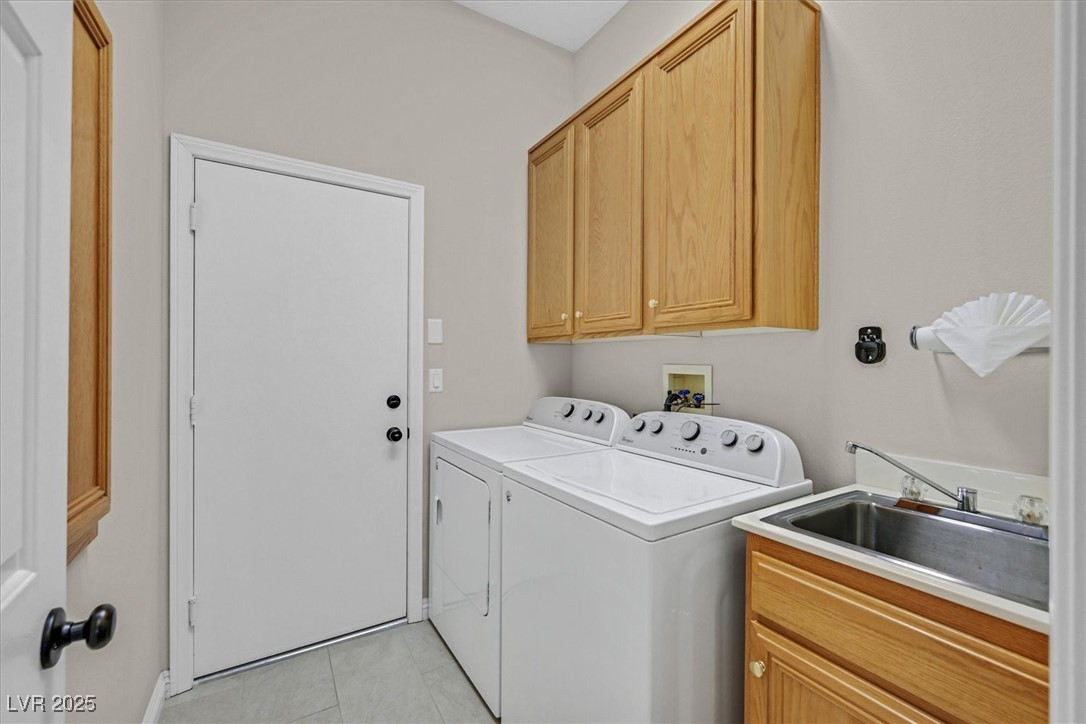 9513 Mountainair Avenue Property Photo 24