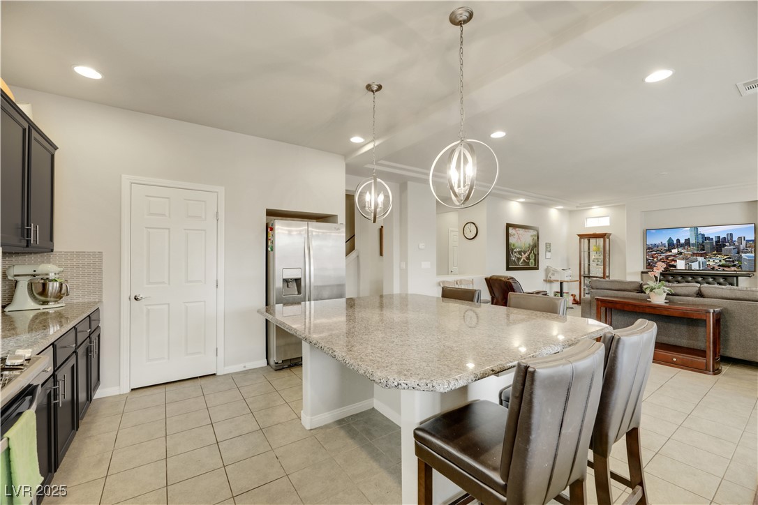 8176 Duncan Peak Court Property Photo 15