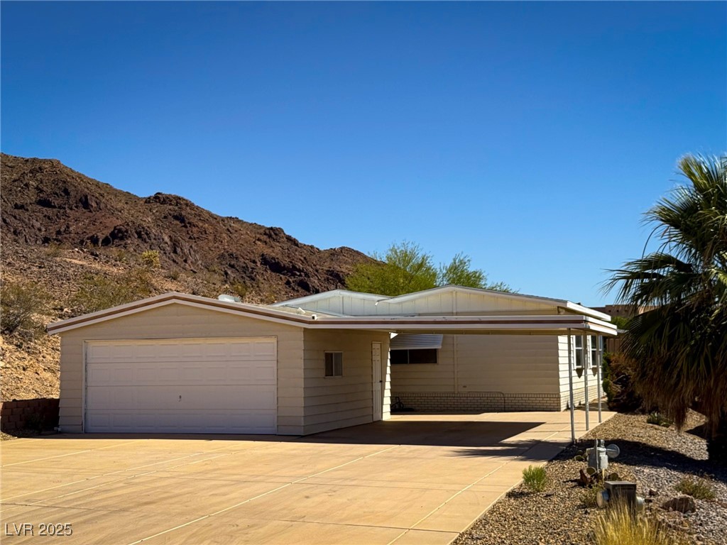 660 Mount Blackburn Lane Property Photo 1