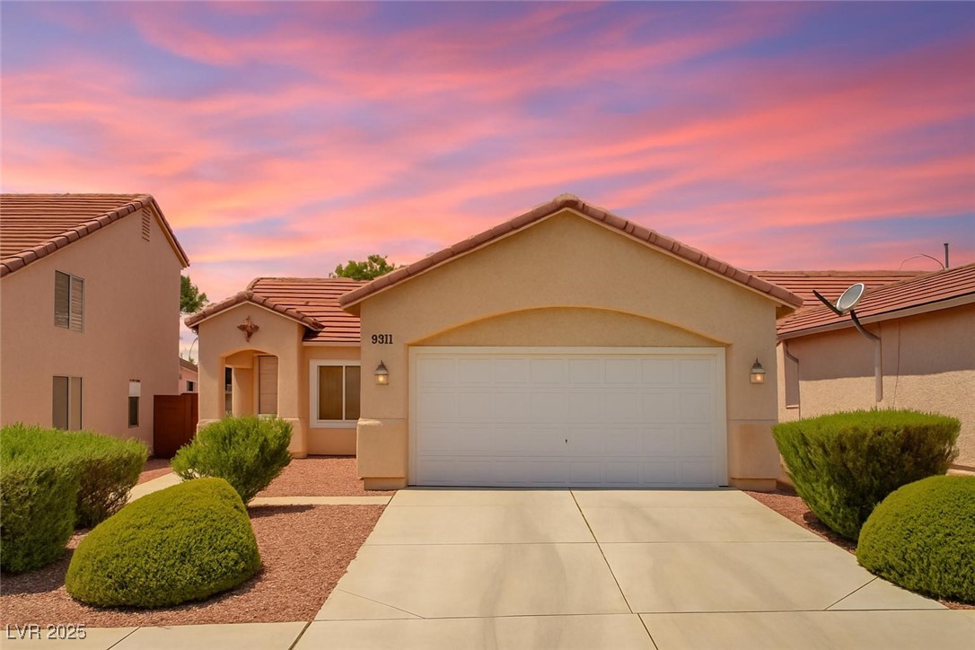 6059 Black Gold Street Property Photo 1