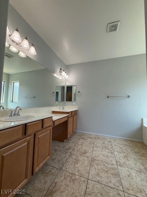766 Crest Valley Place Property Photo 8