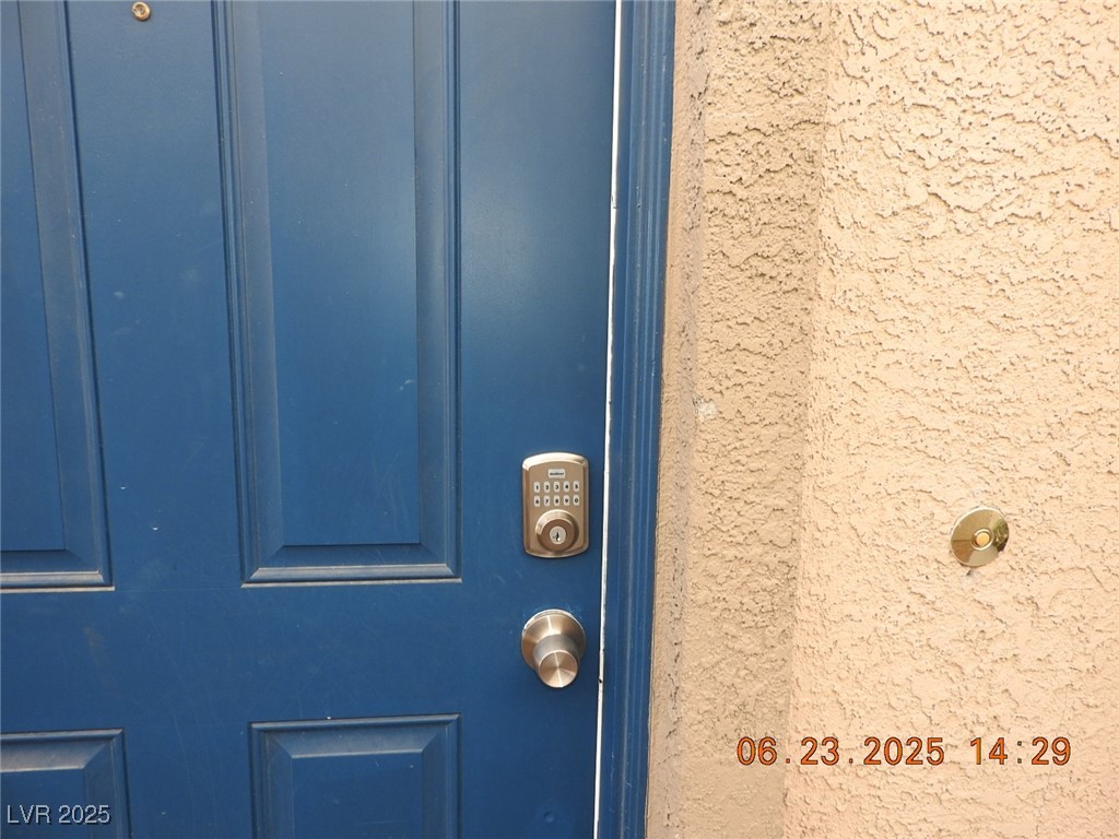 707 Sea Harbor Court Property Photo 4