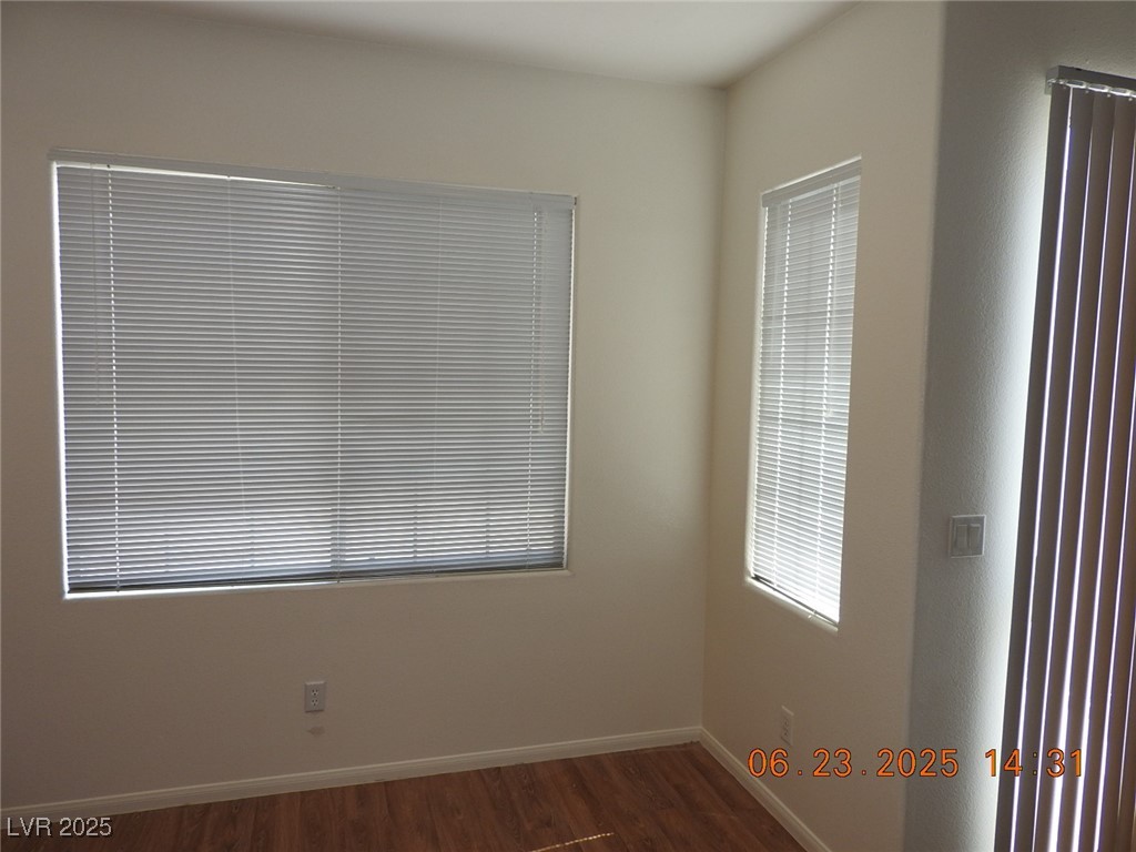 707 Sea Harbor Court Property Photo 9